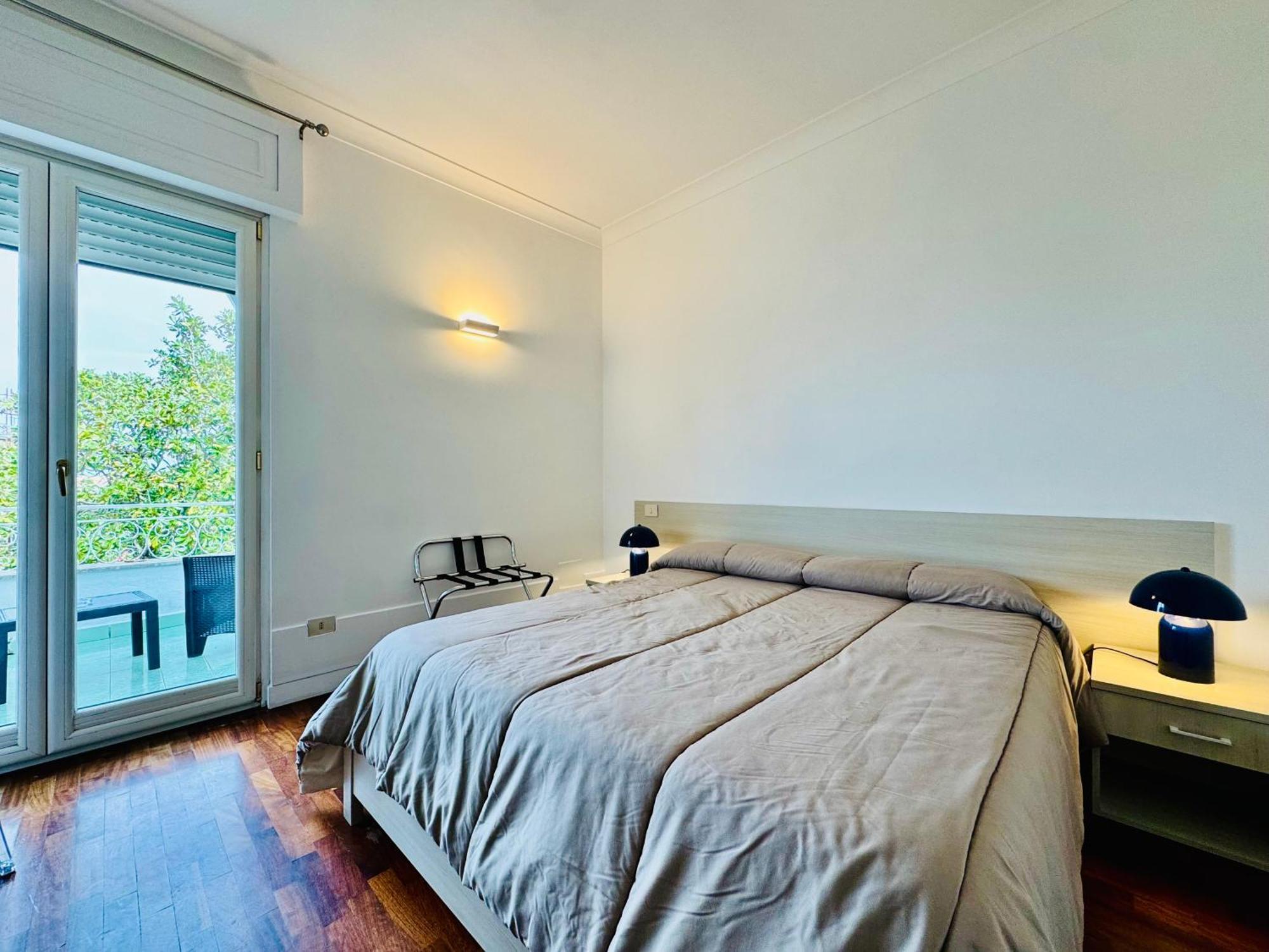 Yourhome - Sorrento Apartment Meta