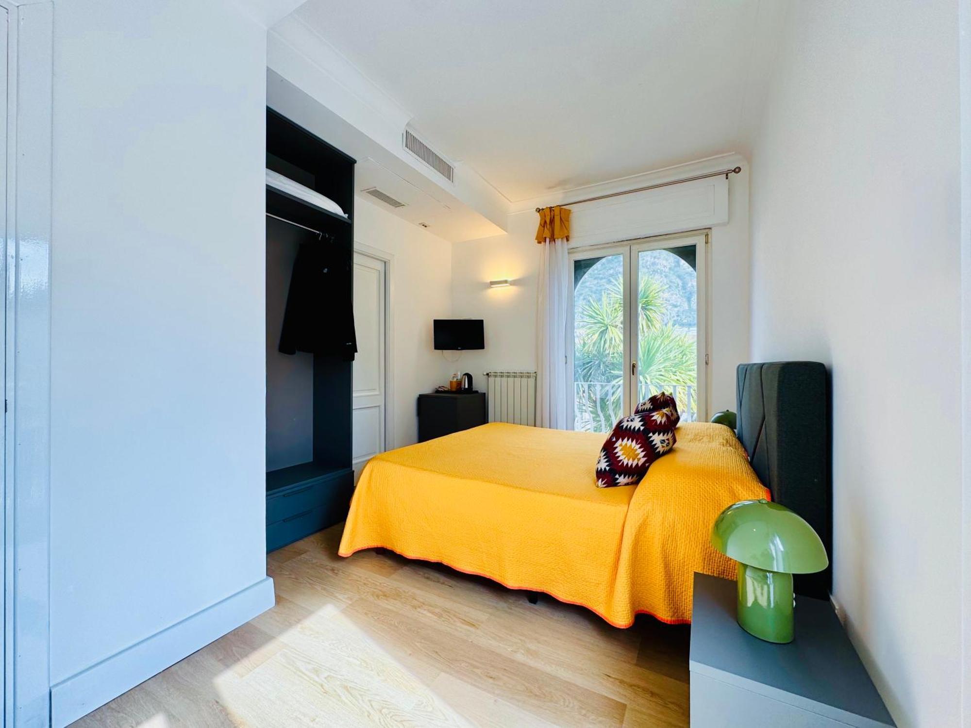 Yourhome - Sorrento Meta