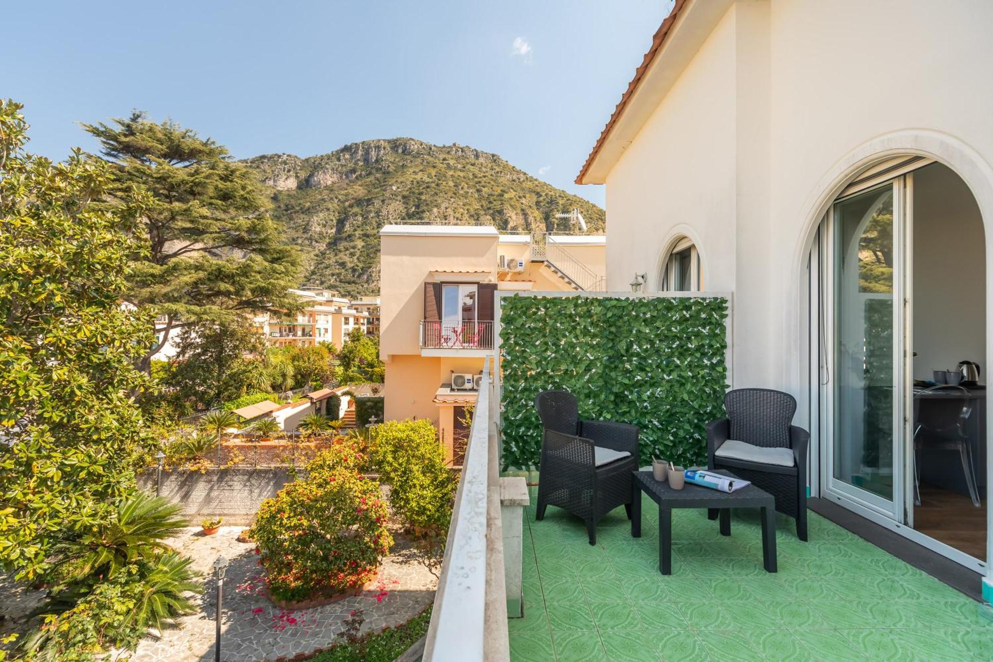 Yourhome - Sorrento * Meta