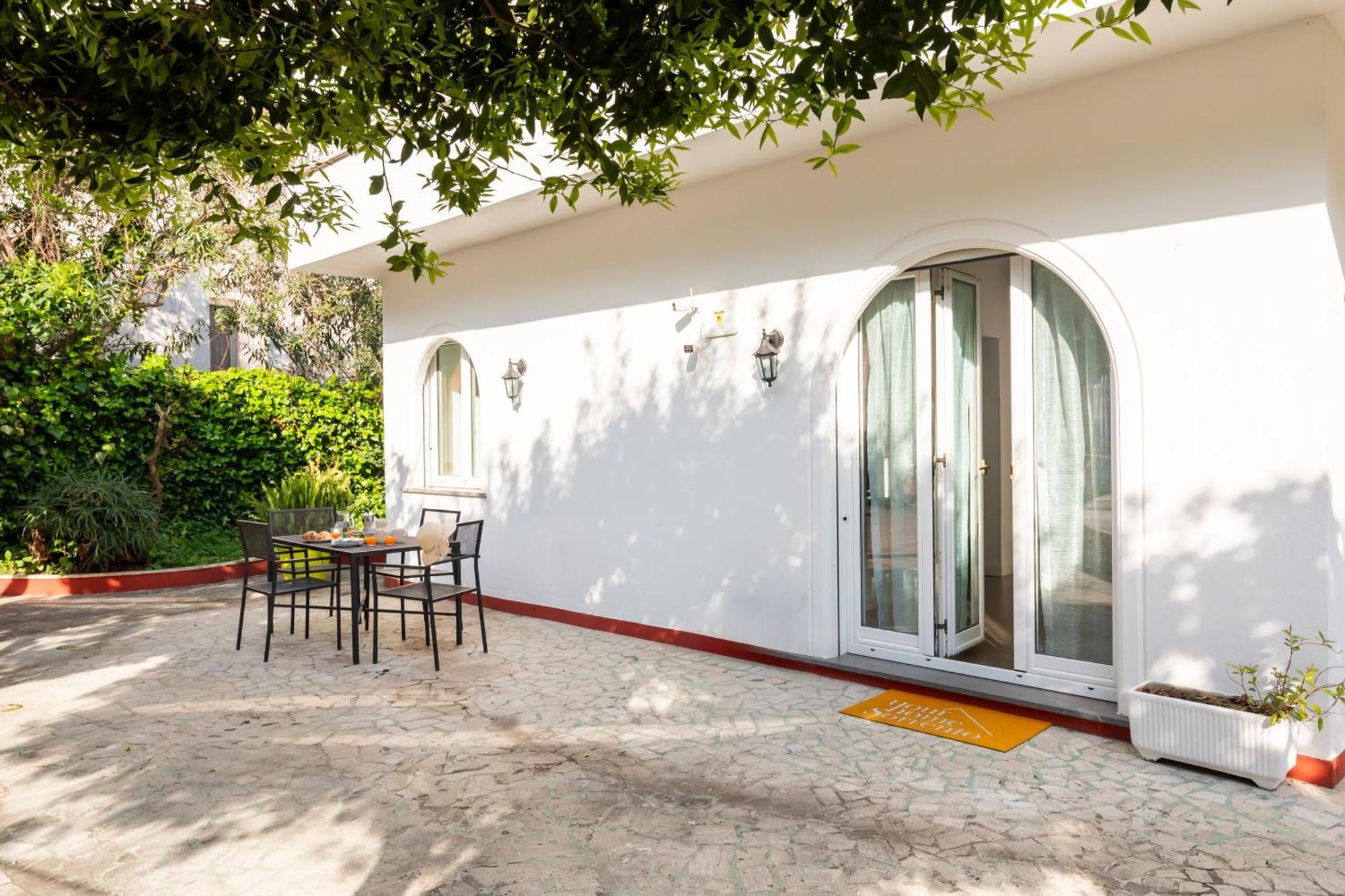 Yourhome - Sorrento Apartment *