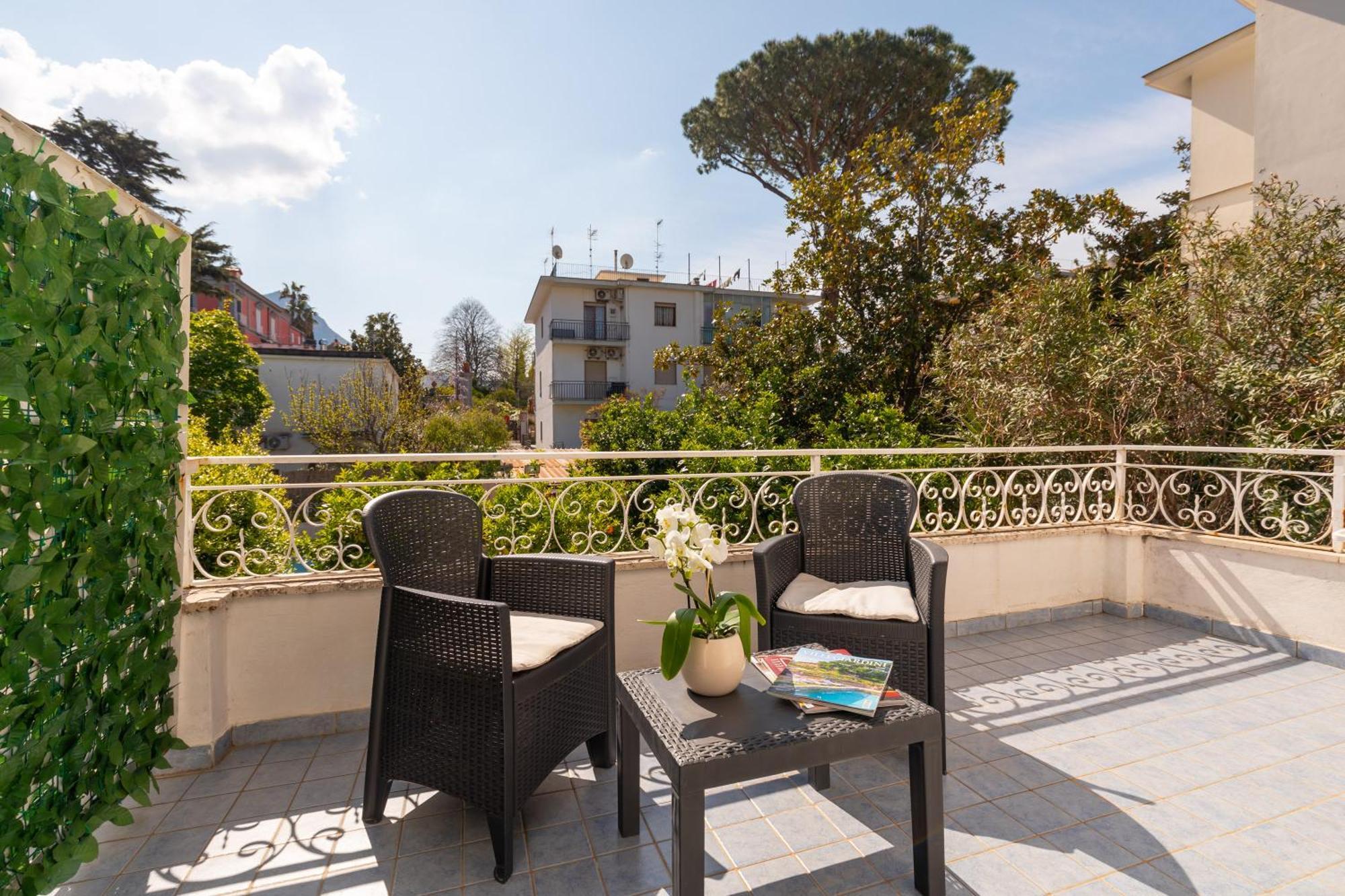 Yourhome - Sorrento Meta
